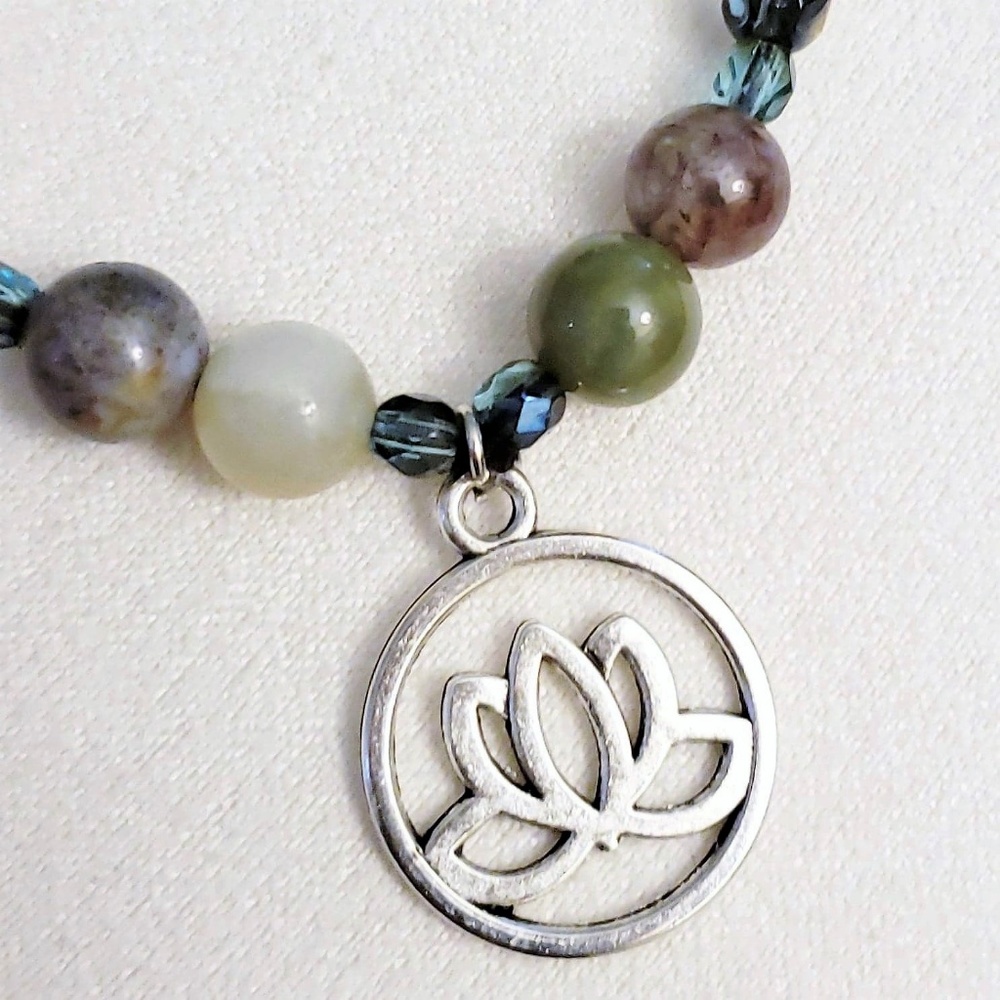 Agate/Amazonite Lotus Stretch Bracelet - Picture 3 of 8